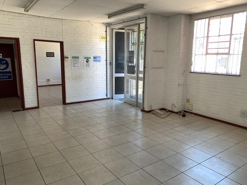 To Let commercial Property for Rent in Maitland Western Cape